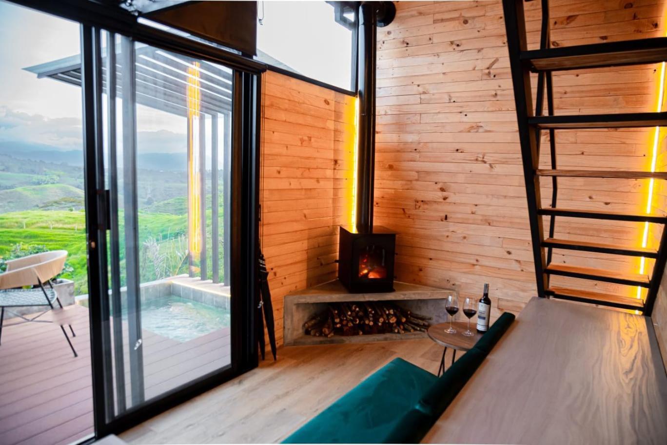 Ecohotel Monte Tierra Habitaciones Y Glamping Filandia Exteriör bild